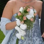 Illustration temoignages avec bouquet de mariage Julie et Lionel