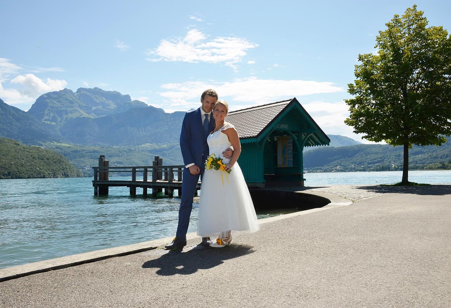 Weddings in and Around Paris 61 Wedding couple in Saint-Jorioz, Lake Annecy, France